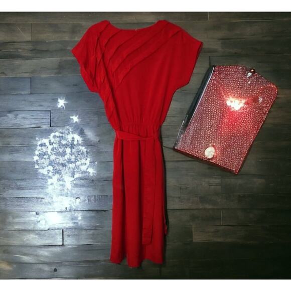 Vintage 1980s Red Disco Dress – Elastic Cinched Waist & Belt – Women’s Small - Picture 1 of 6
